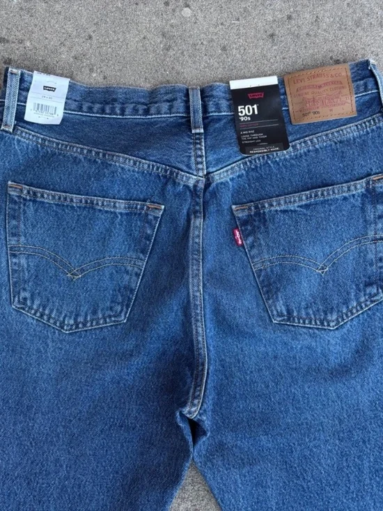 Brand New LEVI'S 501 90's MID RISE Medium Wash Boyfriend Jeans 29 W - Picture 6 of 8